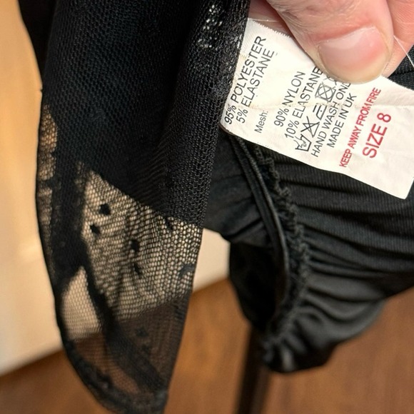 Pretty Little Things Dress SZ 8|black|longsleeve|meshsleeves|midi - Picture 7 of 7